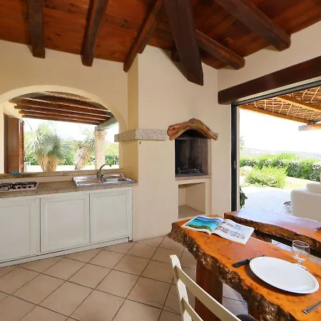 Holiday home Iris By Interhome *