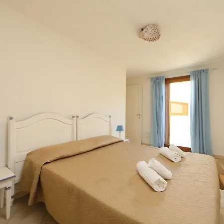Holiday home Iris By Interhome