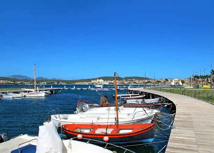 Iris By Interhome 度假居 *